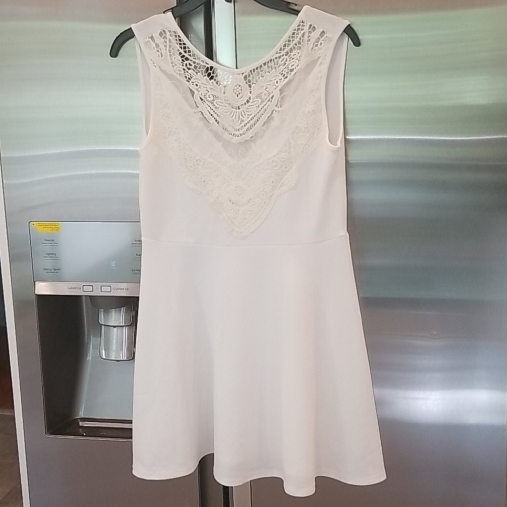 💕DAINTY HOOLIGAN💕 White Sleeveless Dress Lace Detail L Large NWOT